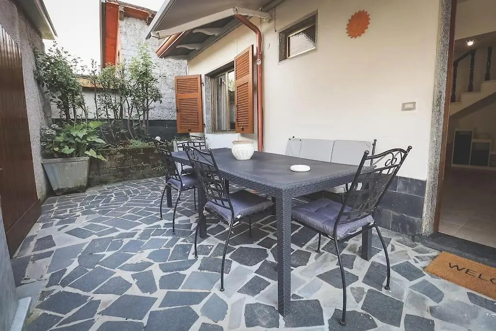 Angela Marble House Villa Carrara 0*,