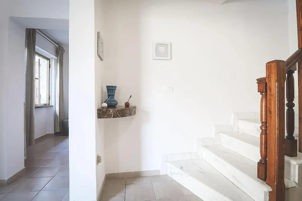 度假居 卡拉拉Angela Marble House别墅